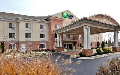 Holiday Inn Express & Suites High Point South by IHG