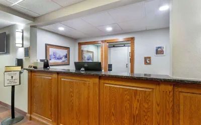 Photo 4 - Best Western Plus Concord Inn