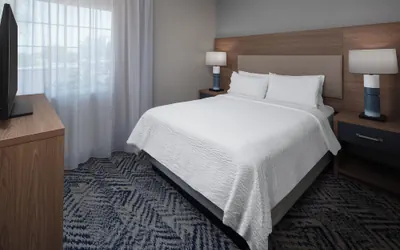 Photo 5 - Candlewood Suites St Robert by IHG