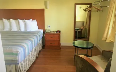 Photo 5 - Travelodge by Wyndham Fairfield/Napa Valley