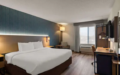 Photo 5 - Comfort Inn & Suites Ashland – Richmond North