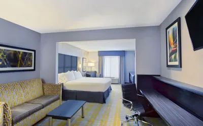 Photo 3 - Holiday Inn Express & Suites Cooperstown by IHG
