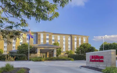 Photo 2 - Hilton Garden Inn Des Moines/Urbandale
