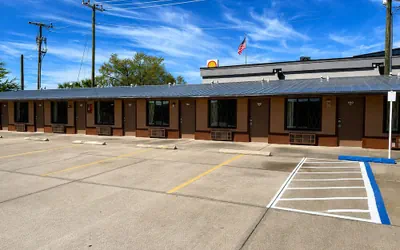 Photo 3 - Sunrise Inn