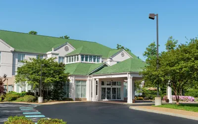 Photo 2 - Hilton Garden Inn Newport News