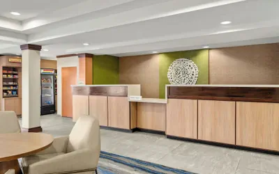Photo 4 - Fairfield Inn and Suites by Marriott Marion