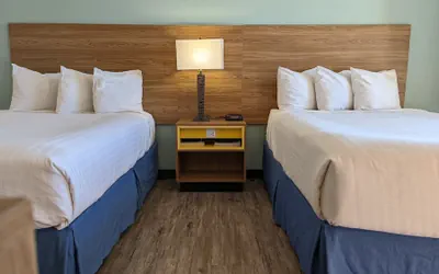 Photo 5 - Days Inn by Wyndham Lake Havasu