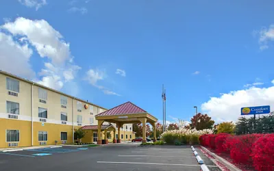 Photo 2 - Comfort Inn Frederick - Ballenger Creek