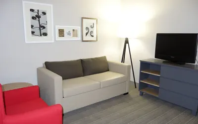 Photo 3 - Country Inn & Suites by Radisson, Coralville, IA