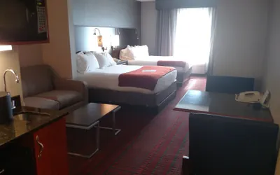Photo 3 - Holiday Inn Express Hotel & Suites Auburn by IHG