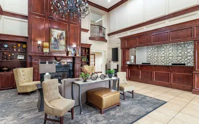 Photo 4 - Best Western Plus Crown Colony Inn & Suites