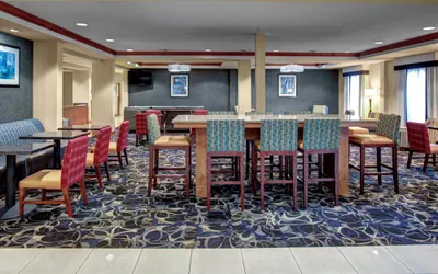 Holiday Inn Express Hotel & Suites Richmond North Ashland by IHG