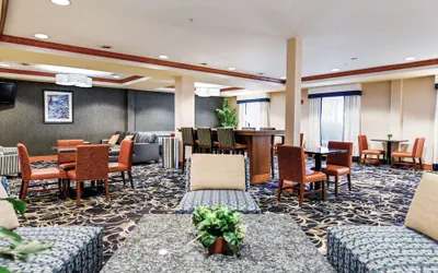 Photo 3 - Holiday Inn Express Hotel & Suites Richmond North Ashland by IHG