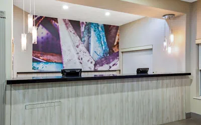 Photo 5 - La Quinta Inn & Suites by Wyndham Pharr North McAllen