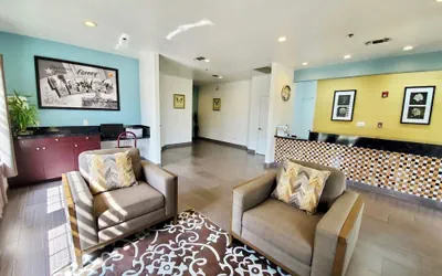Photo 2 - Scottish Inns & Suites Forney/East Dallas