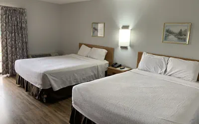 Photo 5 - Days Inn by Wyndham Waynesville NC