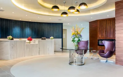 Photo 4 - Wyndham Newport Hotel