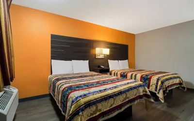 Photo 5 - Midtown Inn Beaumont TX near I-10