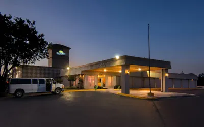 Days Inn by Wyndham Hillsboro TX