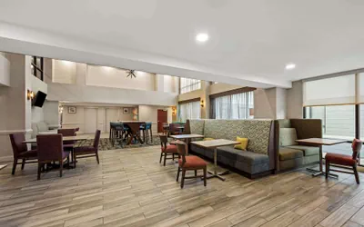 Photo 4 - Hampton Inn & Suites Wilson I-95