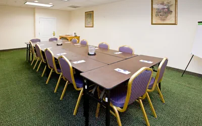 Photo 2 - Candlewood Suites St. Joseph / Benton Harbor by IHG