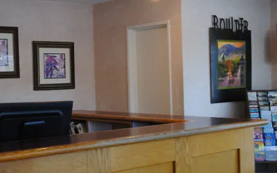 Photo 3 - Boulder University Inn