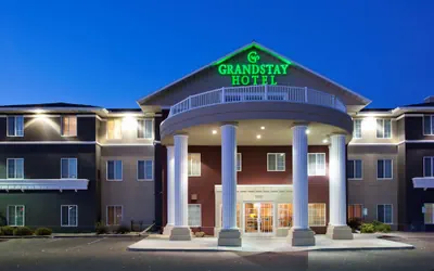 Photo 2 - GrandStay Residential Suites - Eau Claire