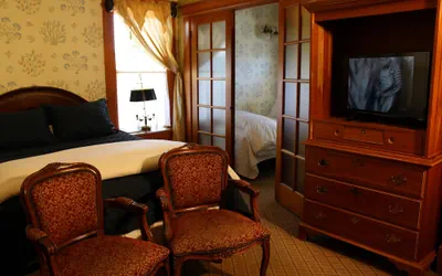 Photo 4 - Pacific Grove Inn