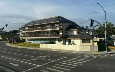 Photo 2 - Ocean Gate Inn