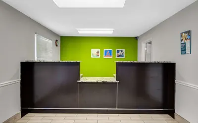 Photo 3 - Studio 6 Extended Stay - Atlanta, GA - Chamblee