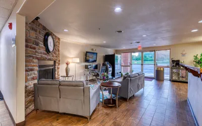Photo 2 - All Towne Suites