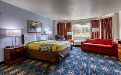 Photo 4 - All Towne Suites