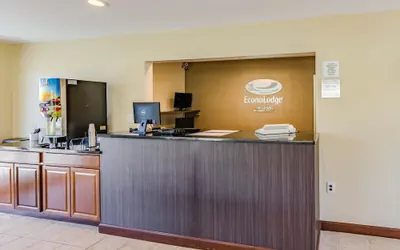 Photo 3 - Econo Lodge Lexington Downtown near I-81