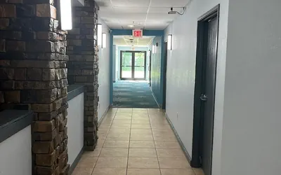 Photo 4 - Days Inn by Wyndham Coffeyville