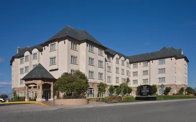 Photo 2 - Bay Landing San Francisco Airport Hotel