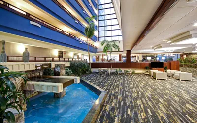 Photo 3 - DoubleTree by Hilton Hotel Augusta