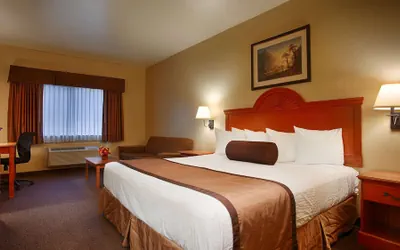 Photo 4 - Best Western Plus Graham Inn