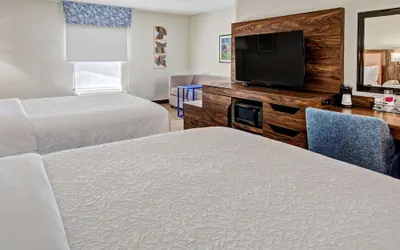 Photo 5 - Hampton Inn Van Buren