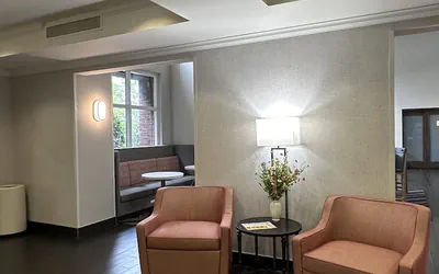 Photo 4 - Hampton Inn & Suites Tallahassee I-10/Thomasville Road, FL