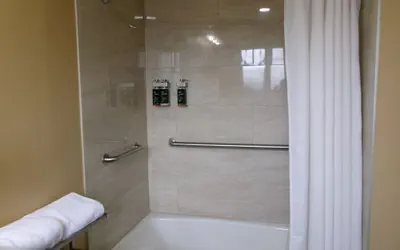 Photo 4 - Carmel Wayfarer Inn