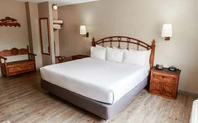 Photo 5 - Aarchway Inn