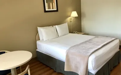Photo 4 - Sea-Tac Airport Value Inn