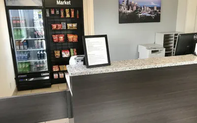 Photo 2 - Sea-Tac Airport Value Inn