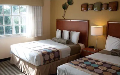 Photo 4 - Deer Haven Inn