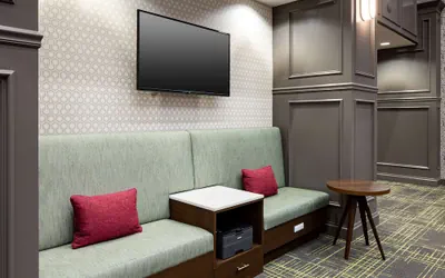 Photo 2 - Hampton Inn & Suites Texarkana