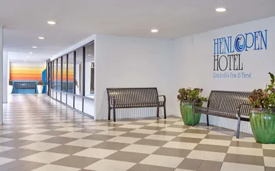 Photo 4 - Henlopen Oceanfront Hotel