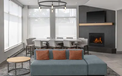 Photo 4 - Hilton Garden Inn Queens/JFK Airport