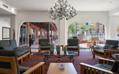 Photo 4 - Hotel Americana