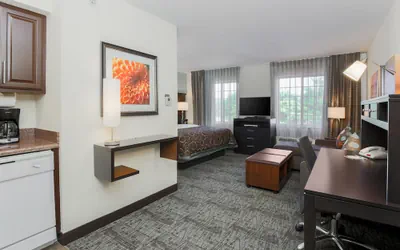 Photo 3 - Staybridge Suites Philadelphia-Mt. Laurel by IHG