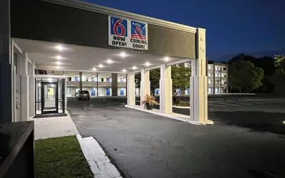 Photo 2 - Motel 6 West Columbia, SC - Airport